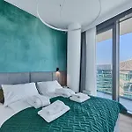 Wave - Floor Penthouse - Sea View Apartman *