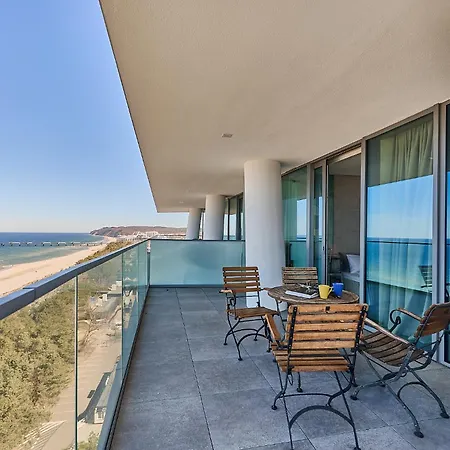 Апартаменты Wave - Floor Sea View *