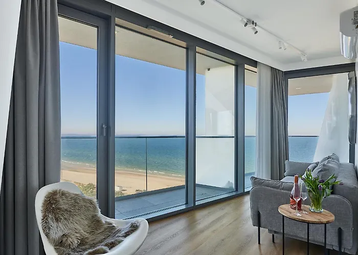 Wave Resort - Top Floor Penthouse - Sea View Apartman *