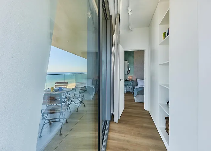 Wave Resort - Top Floor Penthouse - Sea View Apartman *